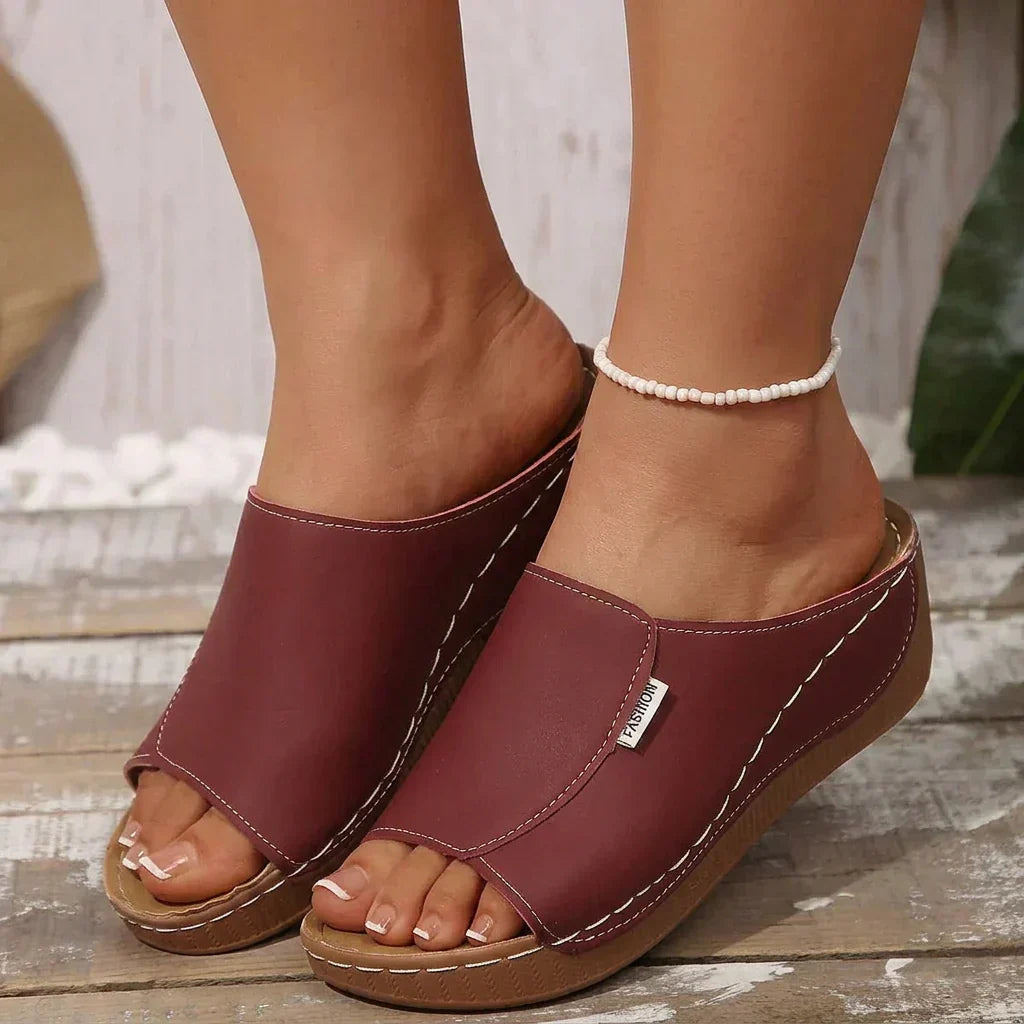 Romaine | Slip-On Sandaler
