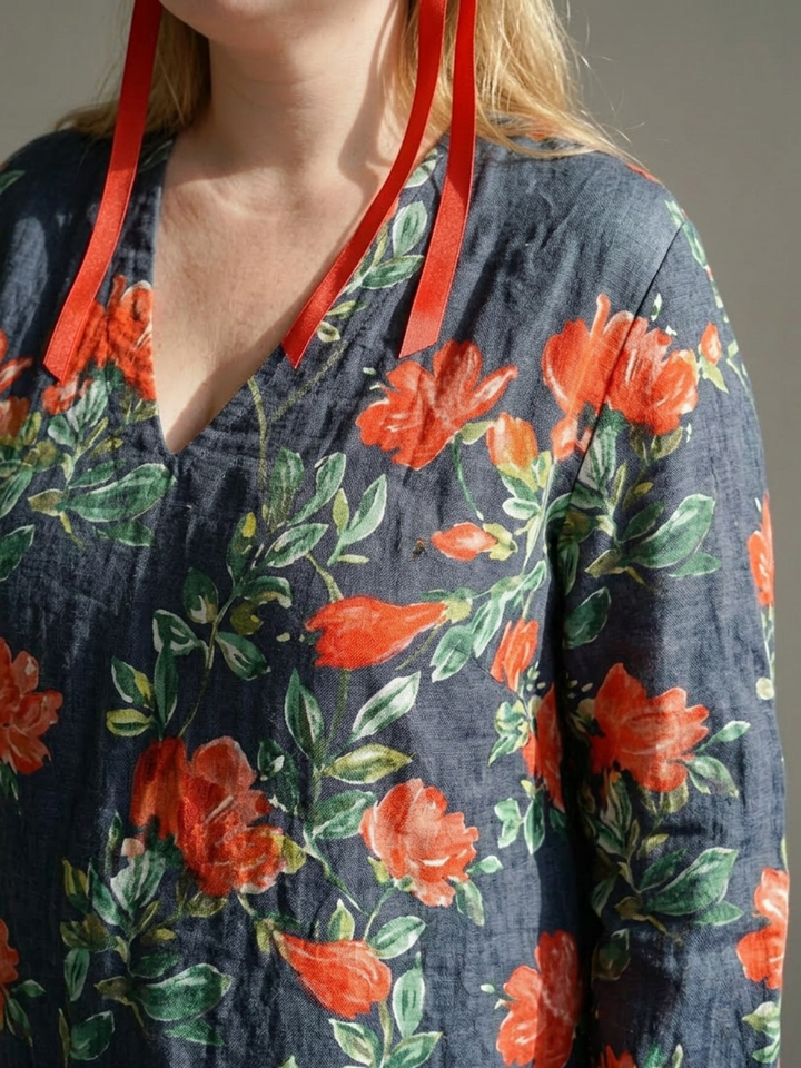 Hana | Rolig Draperet Blomster Midi Kjole