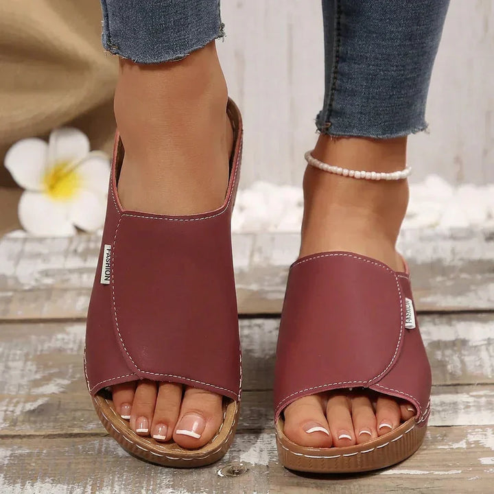 Romaine | Slip-On Sandaler