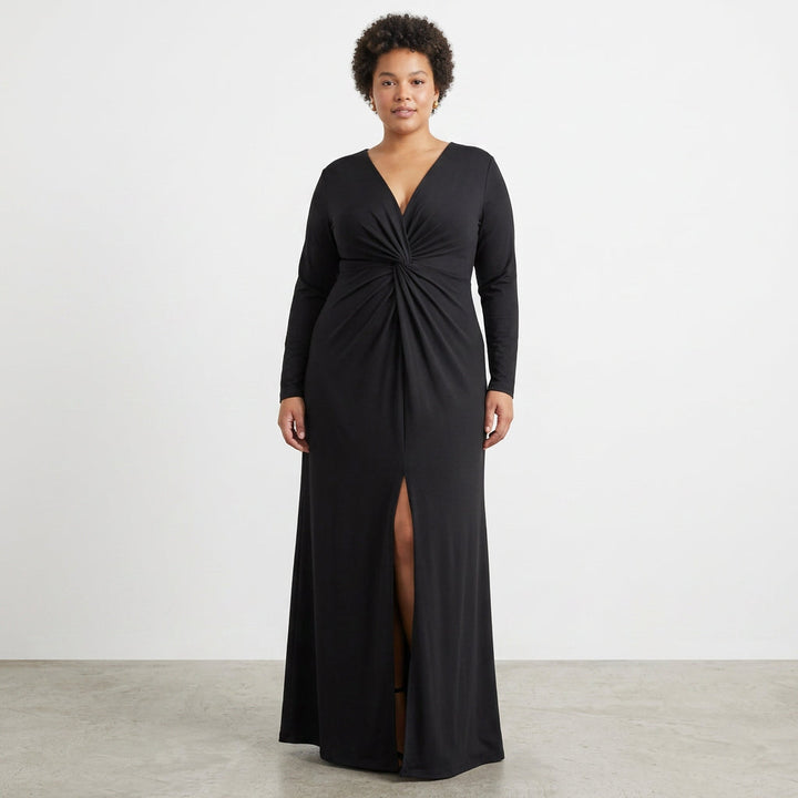 Hana V-Hals Plisseret Kjole: Elegant Slim Fit Aftenkjole