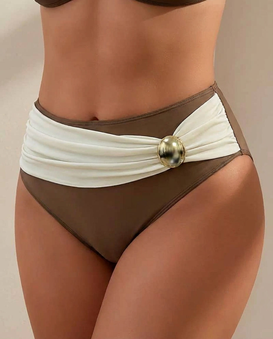 Amina | Elegant &amp; Figurformende Bikini To-Delt