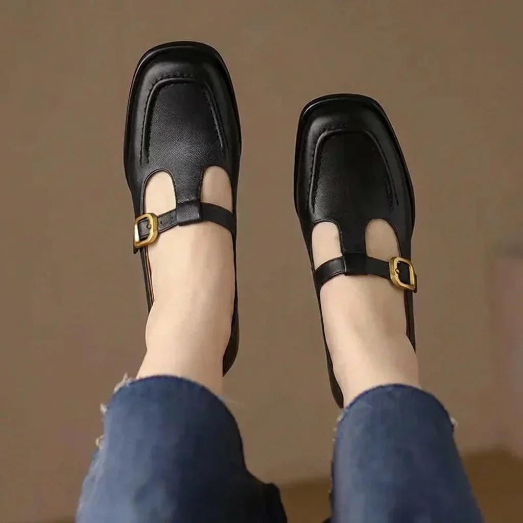 Lavinia | T-Strop Sandaler