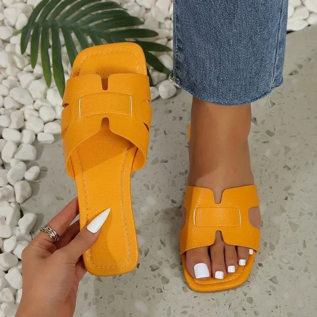 Tegan | Slides Sandaler