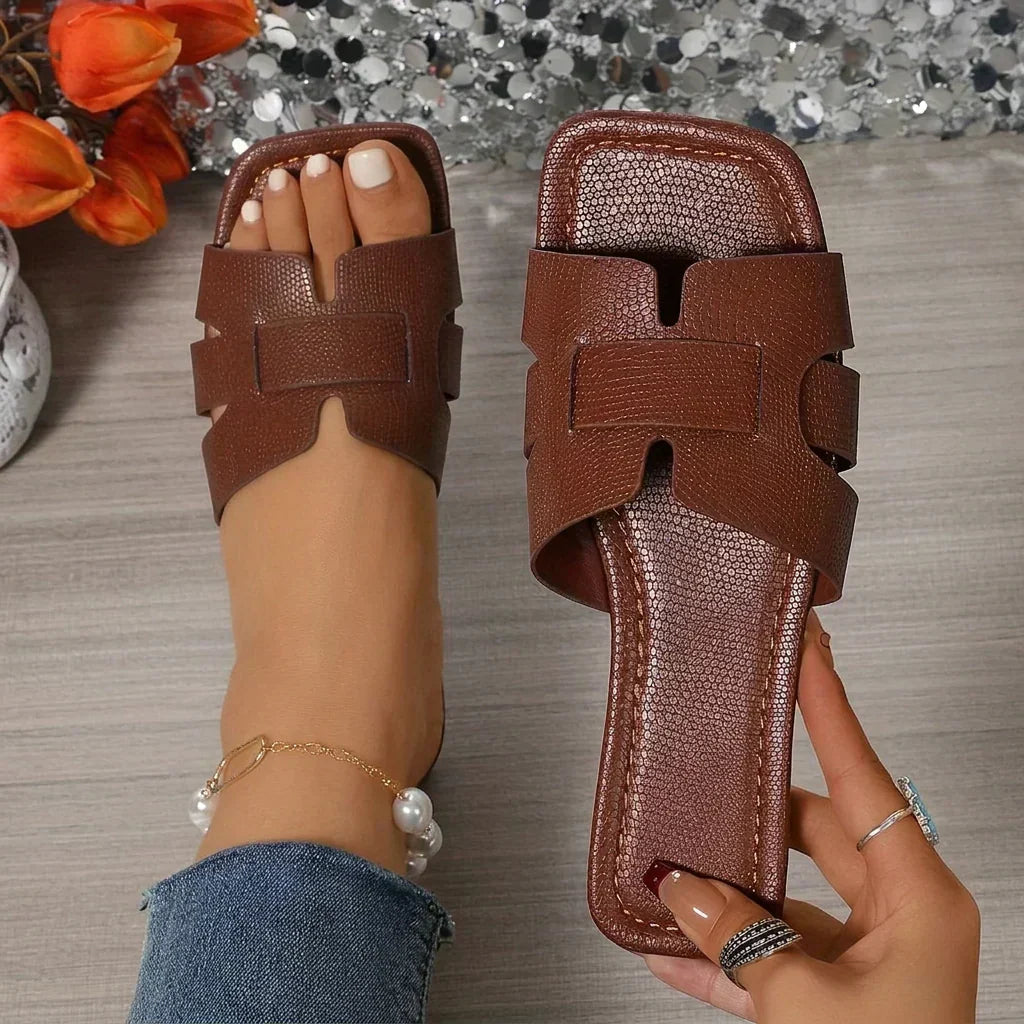 Tegan | Slides Sandaler