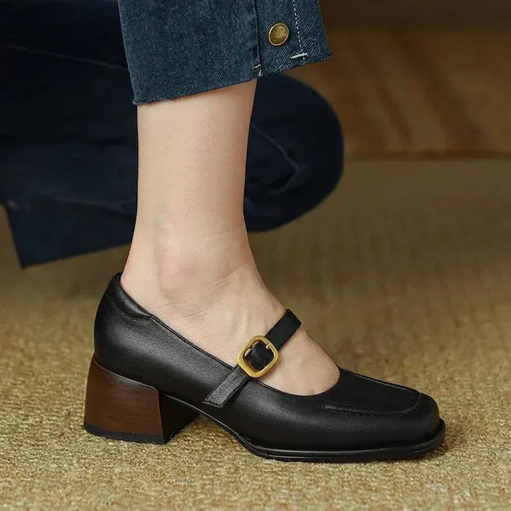 Lavinia | T-Strop Sandaler