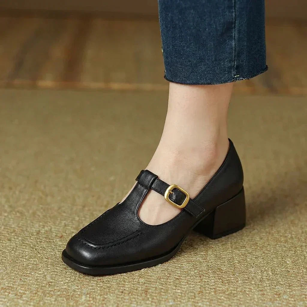 Lavinia | T-Strop Sandaler