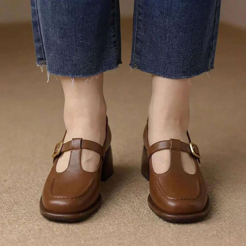 Lavinia | T-Strop Sandaler