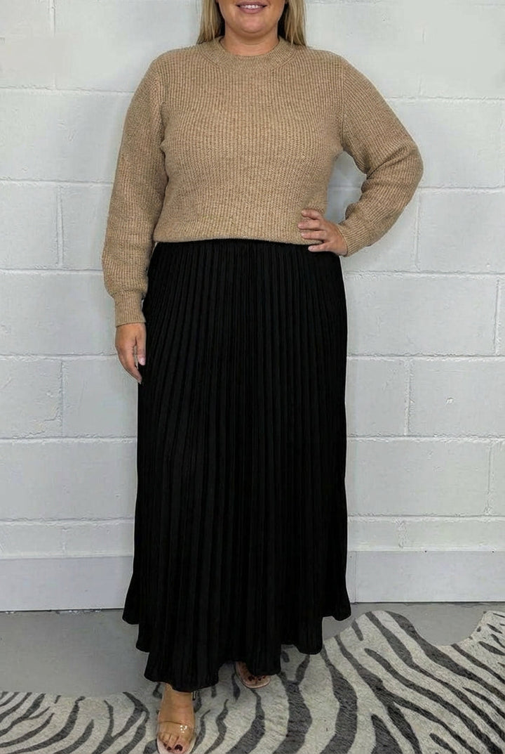 Esmé - Maxi kjole med sweater og plisseret nederdel