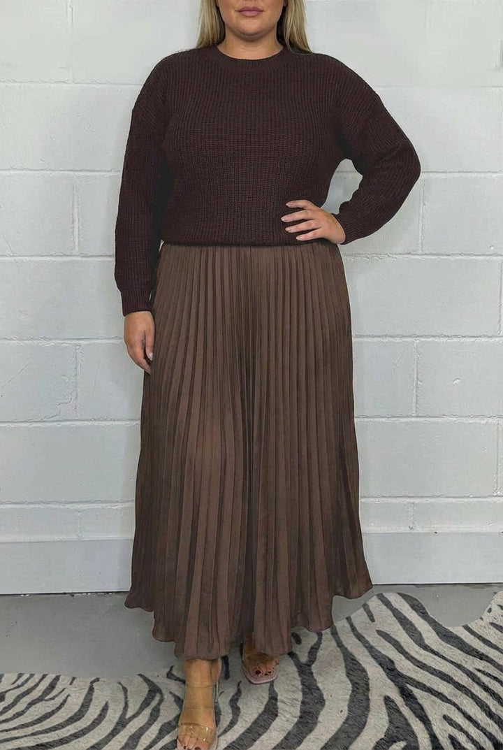 Esmé - Maxi kjole med sweater og plisseret nederdel