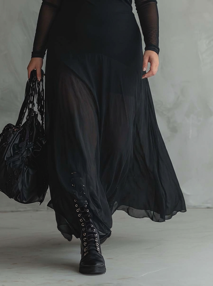 OPALINE | LOOSE-FIT TULLE MAXI KJOLLE